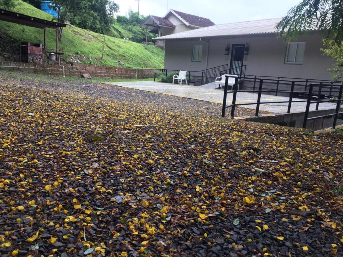 Recanto Das Flores Aptos 格拉玛多 外观 照片